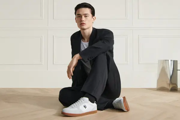 Uomo